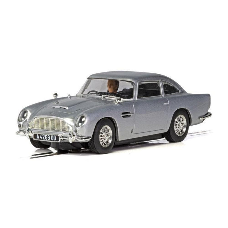 007Store Scalextric James Bond Aston Martin DB5 Slot Car - No Time To Die Edition