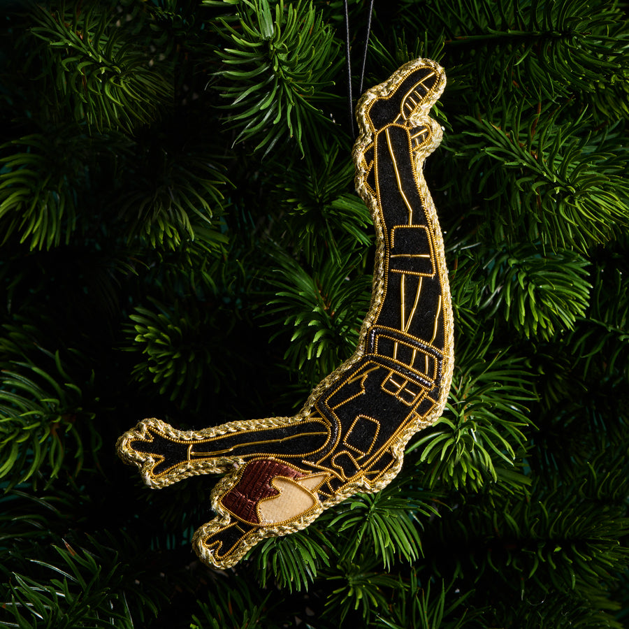 007Store James Bond GoldenEye Jump Decoration
