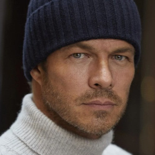 007Store James Bond Ribbed Cashmere Hat  - The Living Daylights Edition - By N.Peal