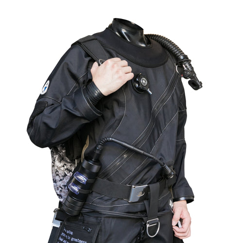 AKUANA Gear Opah DS Scuba Diving Heated Diving Suit (Drysuit Version) with Wireless Remote Controller, 30W, Waterproof 328ft/100m