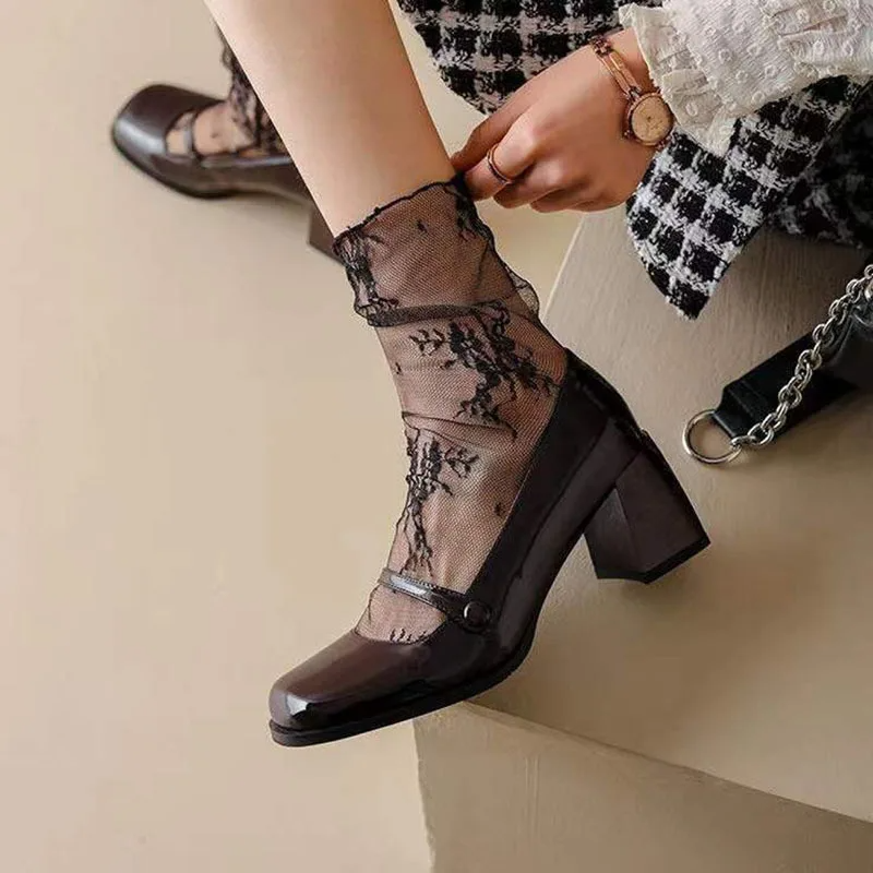 AliExpress 1/2 Pairs Thin Socks Women Summer Ultra Breathable Transparent Lace Socks Lolita Soft Sexy White Ins Mid Socks Fishnet Woman, view 4