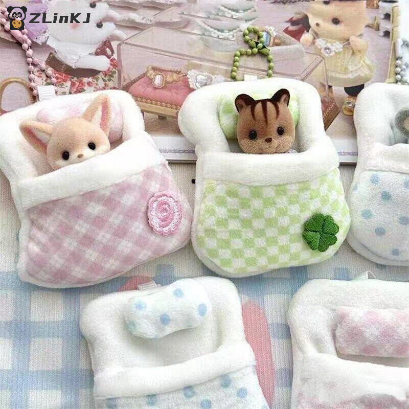 AliExpress ▶1/3Pcs Cute Plush Four-leaf Clover Doll Bed 8*6*1CM Soft Sleeping Bag Mini Doll Room Decoration Furniture Doll Accessories