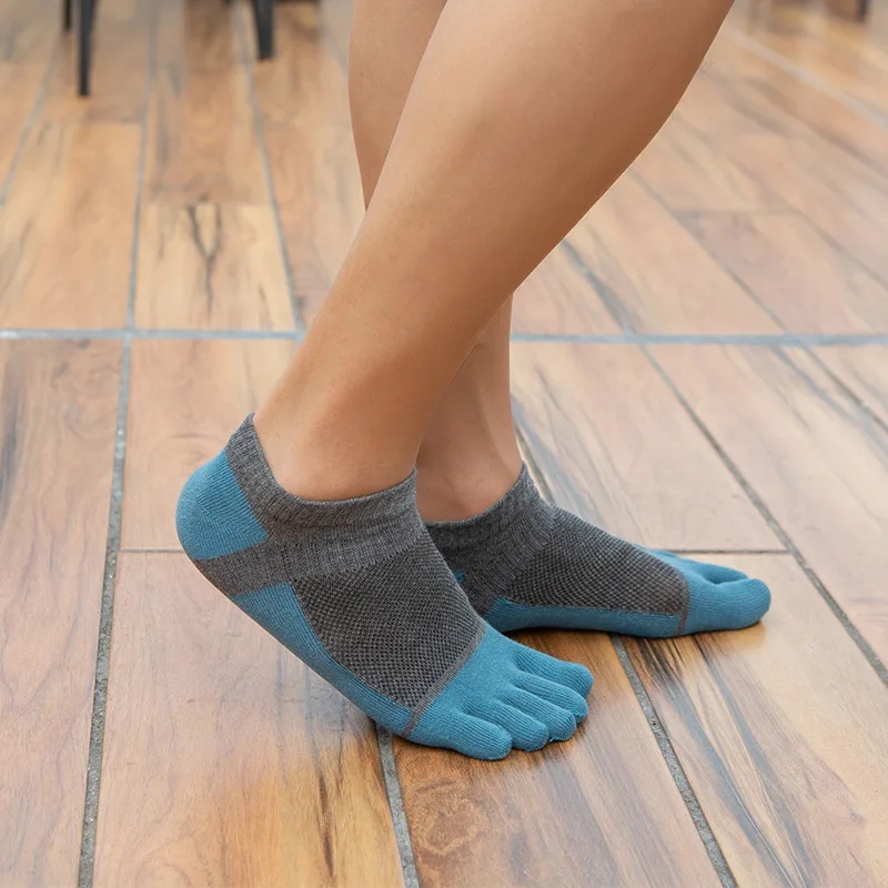 AliExpress 1/5 Pairs Summer Toe Ankle Socks Cotton Colorful Mesh Breathable Shallow Mouth Sweat-Absorbing Deodorant No Show 5 Finger Socks, view 4
