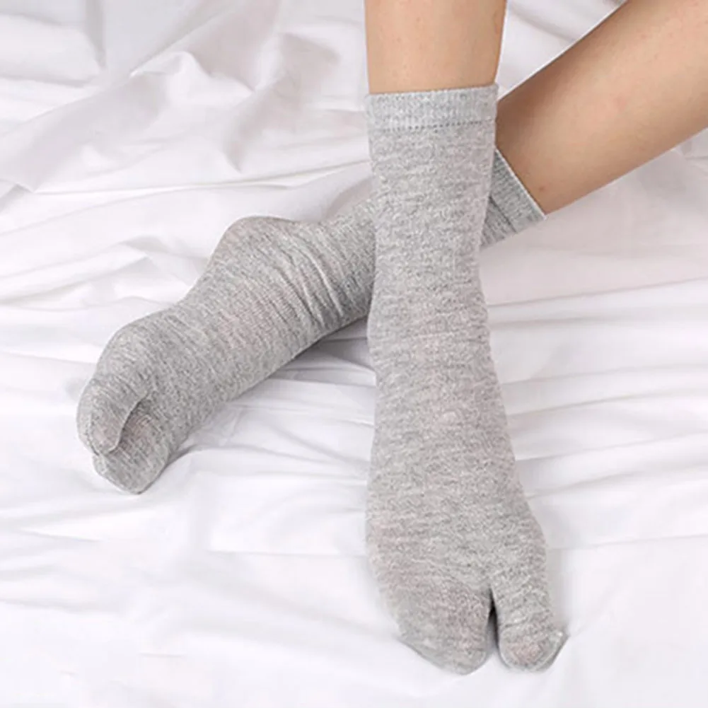 AliExpress 1-5PCS Women/Men Unisex Japanese Kimono Flip Flop Sandal Split Two Toes Sock Tabi Geta Cotton Socks New Arrival, view 2