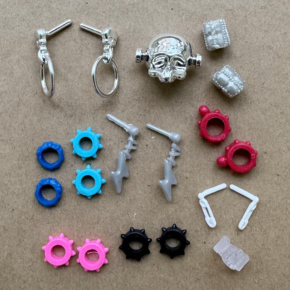 AliExpress 1/6 Slim Monsters Doll Accessories Earrings Necklace Bracelet Fashion Decorations