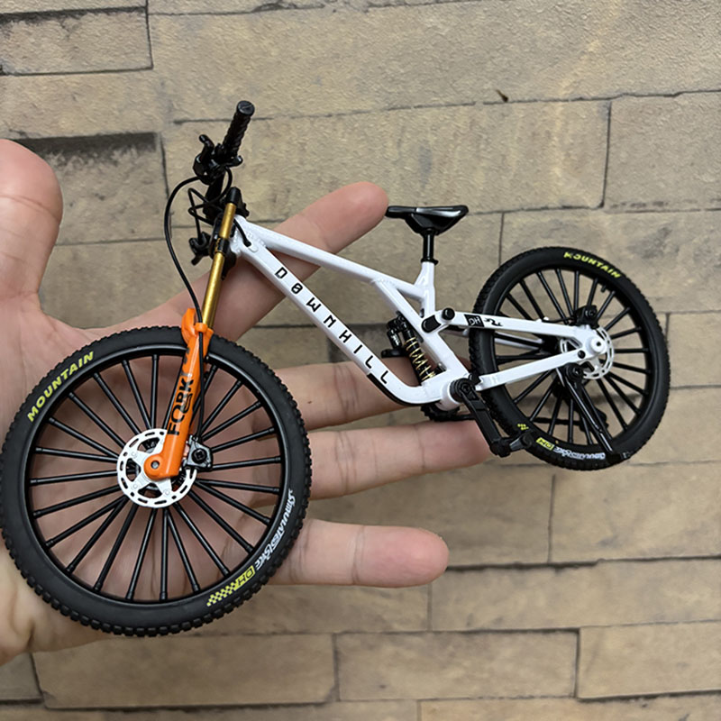 AliExpress 1:8 Model Alloy Bicycle Diecast Mini Finger Bikes Simulation Collection Gifts Toys for Boys 37A, view 3
