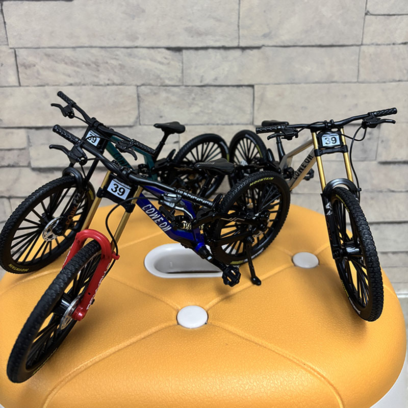 AliExpress 1:8 New Model Alloy Bicycle Diecast Mini Finger Bikes 39A Simulation Collection Gifts Toys for Boys, view 2