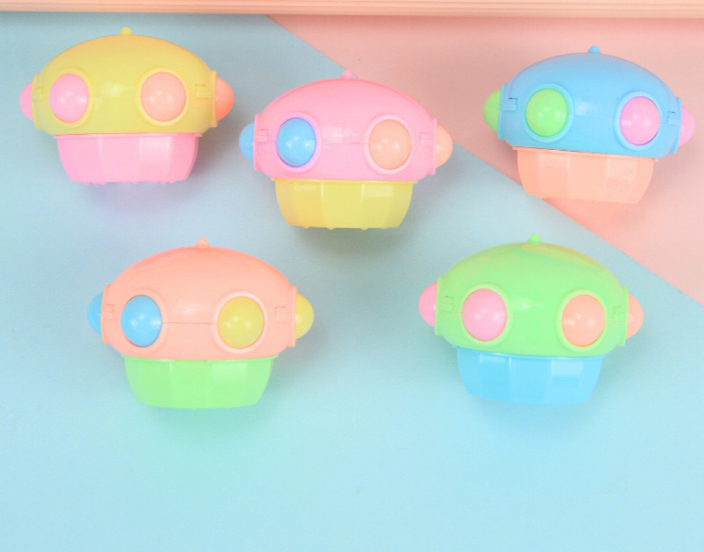 AliExpress 1 Pcs Luminous Lotus Top Rotating Emission with Light Flash Children Toy Multicolour Luminous Gyroscope, view 3