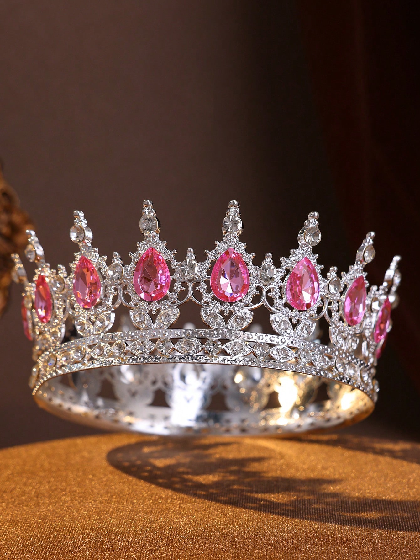 AliExpress 1 Piece of Vintage Teardrop Diamond Bridal Crown, Elegant Palace-Style Wedding Accessory, Zircon Full-Circle Crown-Shaped Bridal Headpiece, view 6
