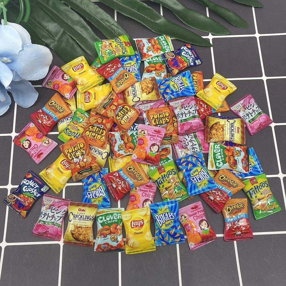 AliExpress 10PCS/Lot 1/6 Scale Dollhouse Miniature Resin Chips Model Mini Snack for Blyth BJD OB11 Doll House Decor Toys Accessories, view 2