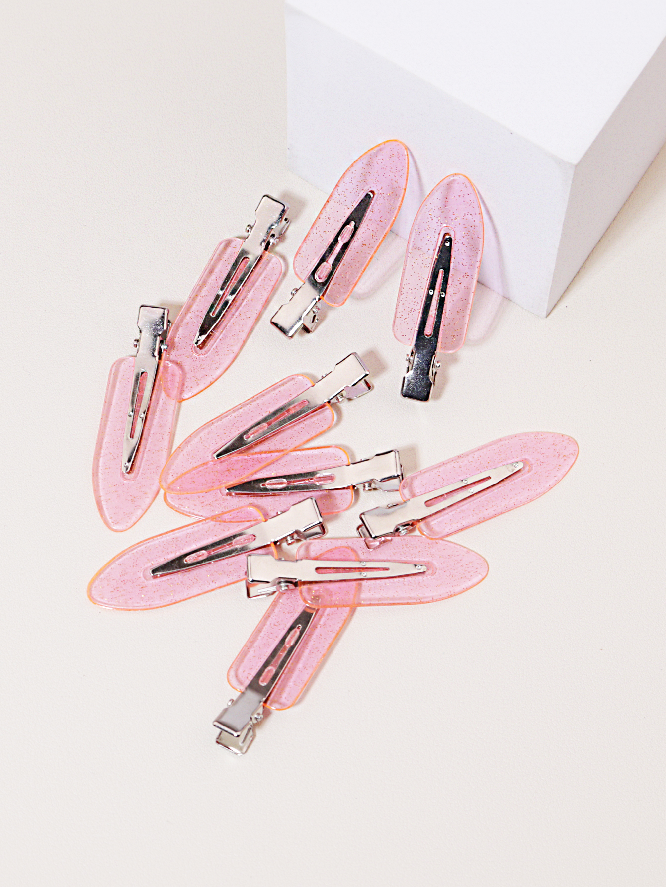 AliExpress 10-Piece Seamless Transparent Makeup Hair Clips