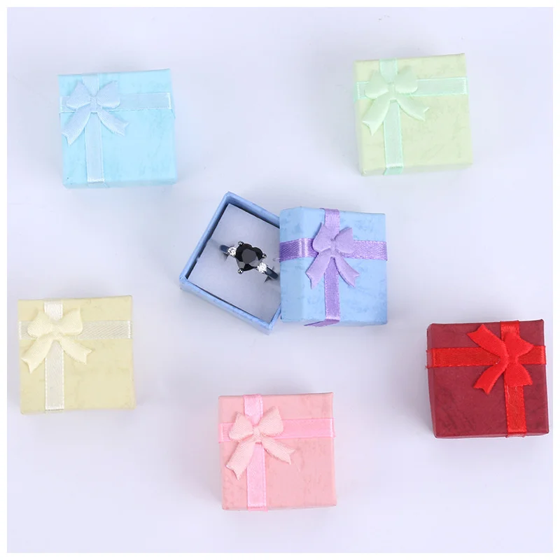 AliExpress 12-Piece Paper Jewelry Gift Boxes (4 x 4 cm)