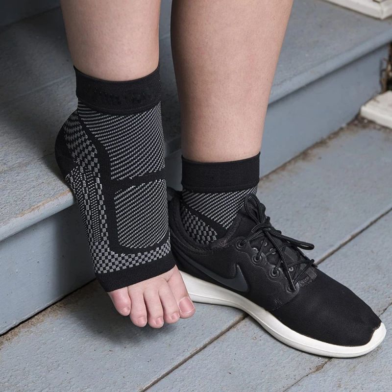 AliExpress 1Pair Sports Ankle Support Brace Compression Sleeve Plantar Fasciitis Sock for Achilles Tendonitis Joint Pain Swelling Heel Spur, view 4