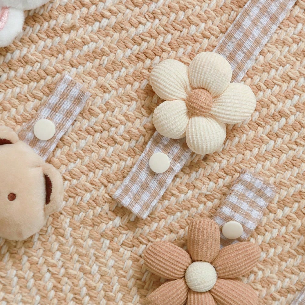 AliExpress 1PCS Cute Bear Baby Pacifier Clip Chain Dummy Holder Soother Pacifier Clips Strap Nipple Holder Infant Feeding Babies Accessorie, view 4