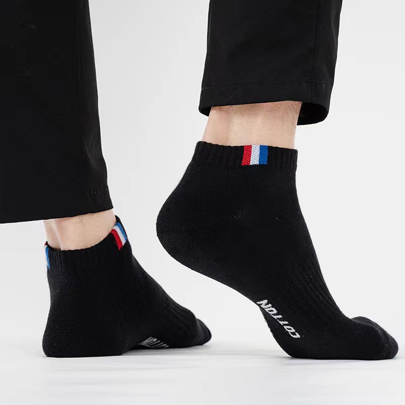 AliExpress 20/50 Pairs of High-Quality Soft and Comfortable Men's Sports Socks Casual and Breathable Black and White Short Socks, view 5