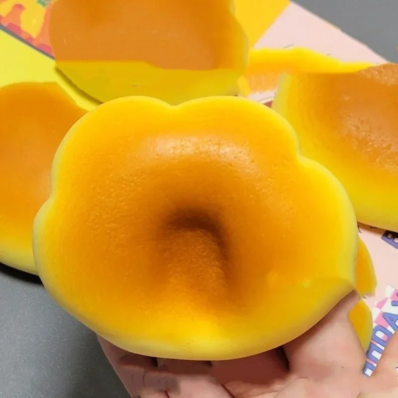 AliExpress 2026 New Caramel Color Cloud Bread Slow Rebound Pinch Music Decompression Vent Toy squishy Decompression, view 2