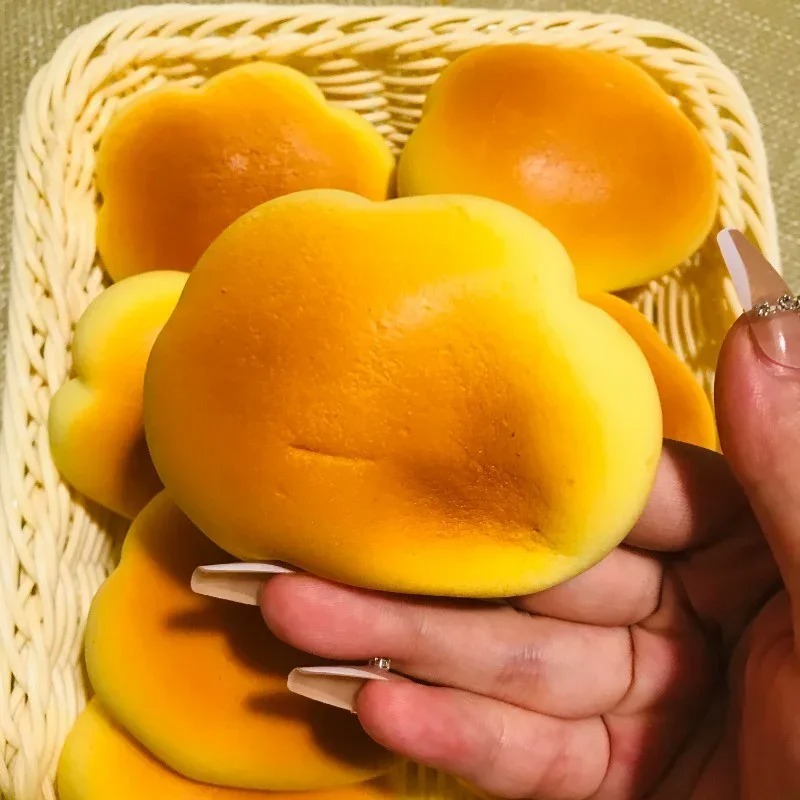AliExpress 2026 New Caramel Color Cloud Bread Slow Rebound Pinch Music Decompression Vent Toy squishy Decompression, view 5
