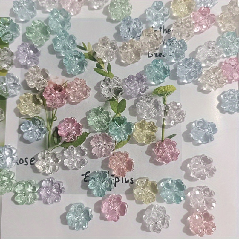 AliExpress 32-Piece Transparent Clover Flower Pendants