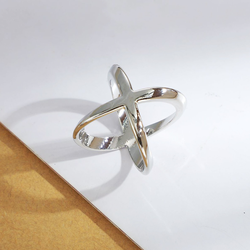 AliExpress 3-Piece X-Shaped Metal Scarf Clips, view 5