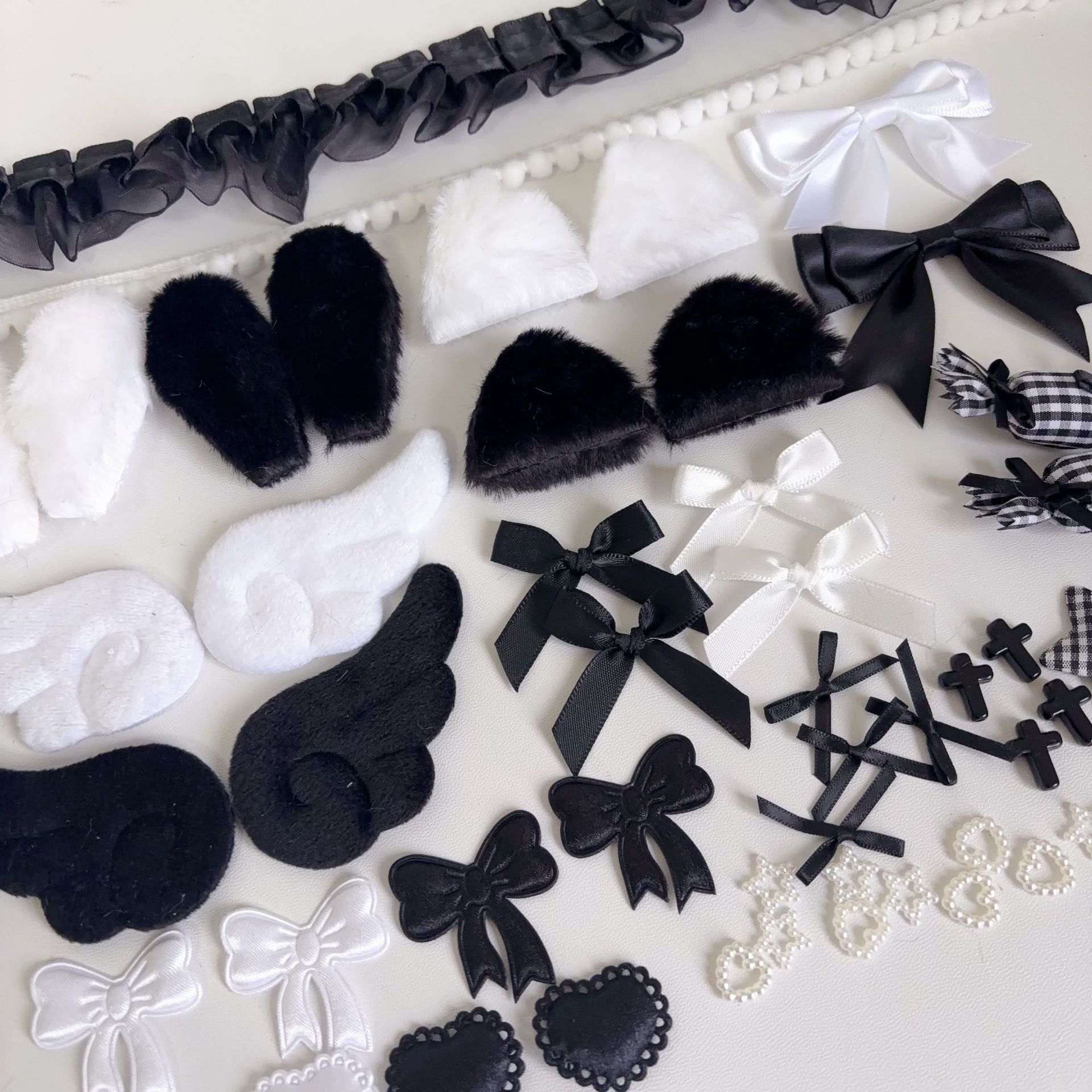 AliExpress 40Pcs Lace Handmade Craft Material Kit Plush Bunny Ears Angel Wings Heart Star Shaped Ornaments DIY Clothing Garment Decoration, view 4