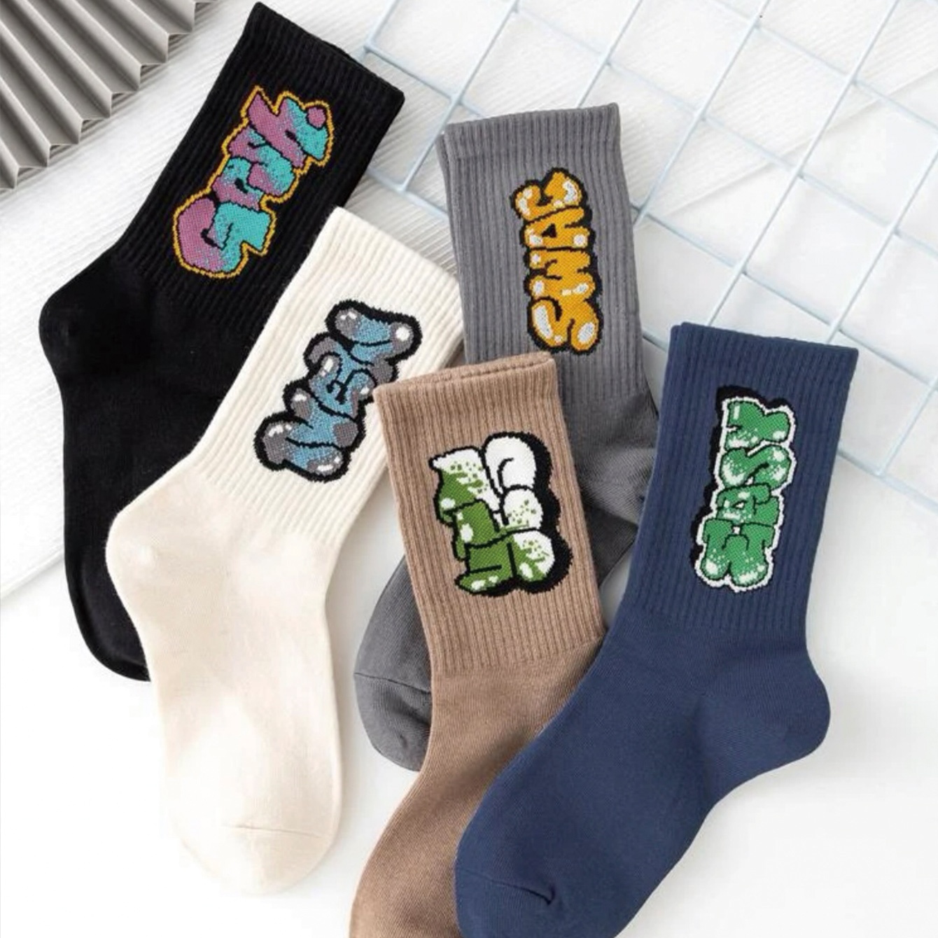 AliExpress 5/10 Pairs Men's Multicolour Crew Socks, Graffiti Lettering, Street Style, Unique, Comfortable, Breathable, Moisture-Wicking, view 4