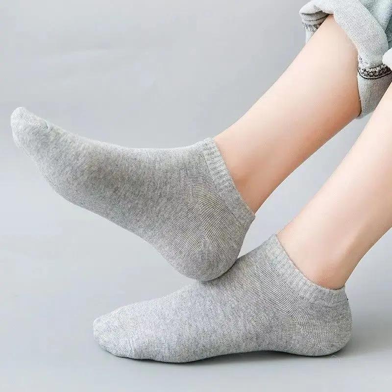 AliExpress 5 Pairs Unisex Casual Plain Color Boat Socks Thin Breathable Comfy Anti Odor Sweat-absorbing Low Cut Ankle Socks For Men Women, view 5
