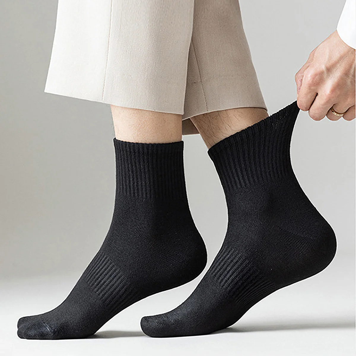 AliExpress 5 Pairs Women and Men Black & White Crew Athletic Socks Cushion Running Work Sports Socks Solid Casual Soft Breathable Socks, view 5