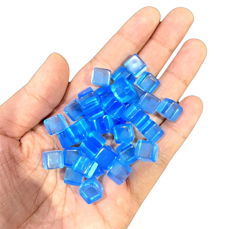 AliExpress 50pcs/set 8mm high quality clear Cube Dice Chess Pieces Token Square Corner Crystal Dice for Puzzle Game board game components, view 4