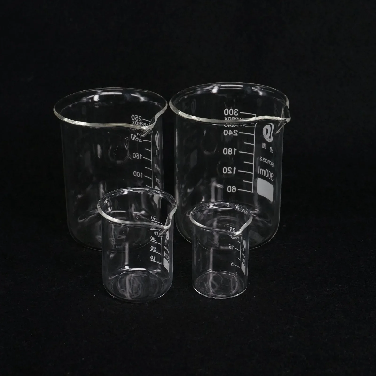 AliExpress 5ml/10ml/25ml/50ml/100ml/150ml/200ml Borosilicate Glass Low Form Beaker Chemistry Lab, view 3