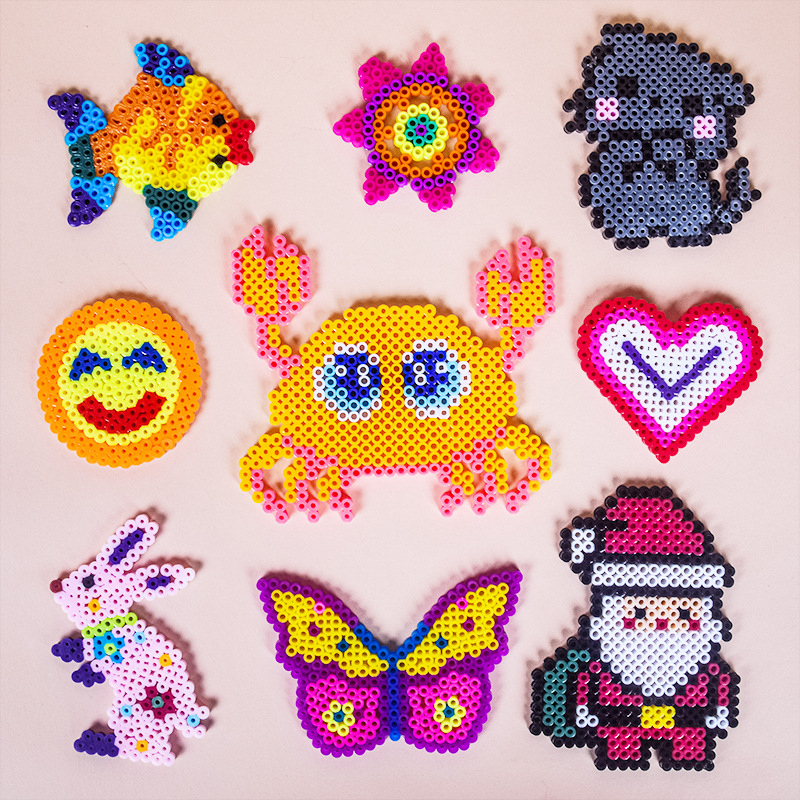 AliExpress 5MM 500pcs 3D Pixel Puzzle Iron Beads for Kids Melting Beads Hama Beads DIY High Quality Handmade Gift Toy Fuse Beads, view 2