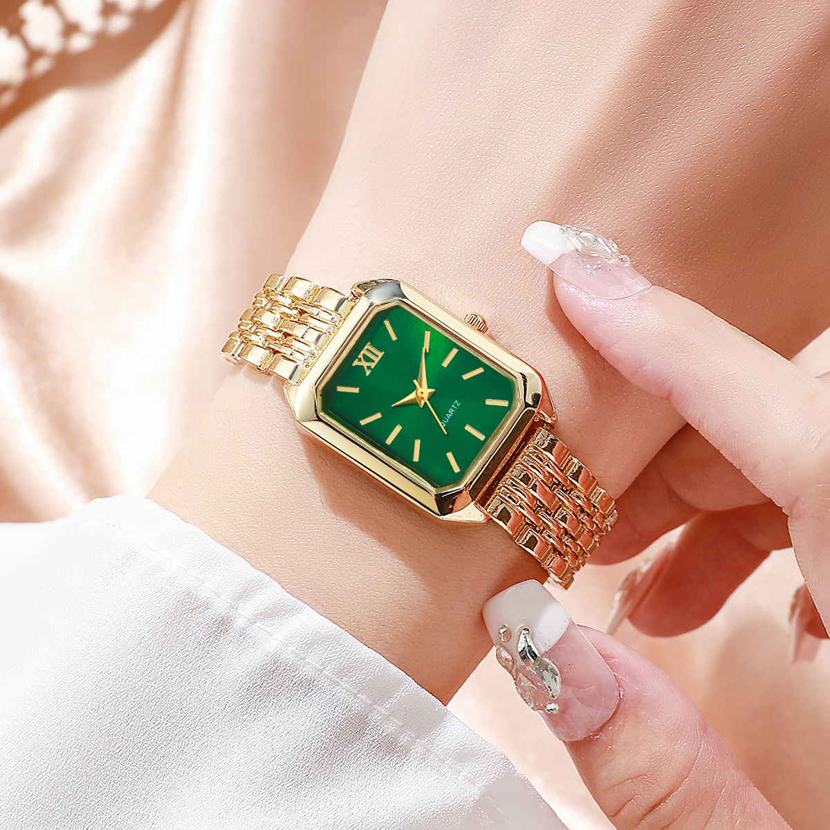 AliExpress 6-Piece Rhinestone Women's Quartz Watch Set, view 5
