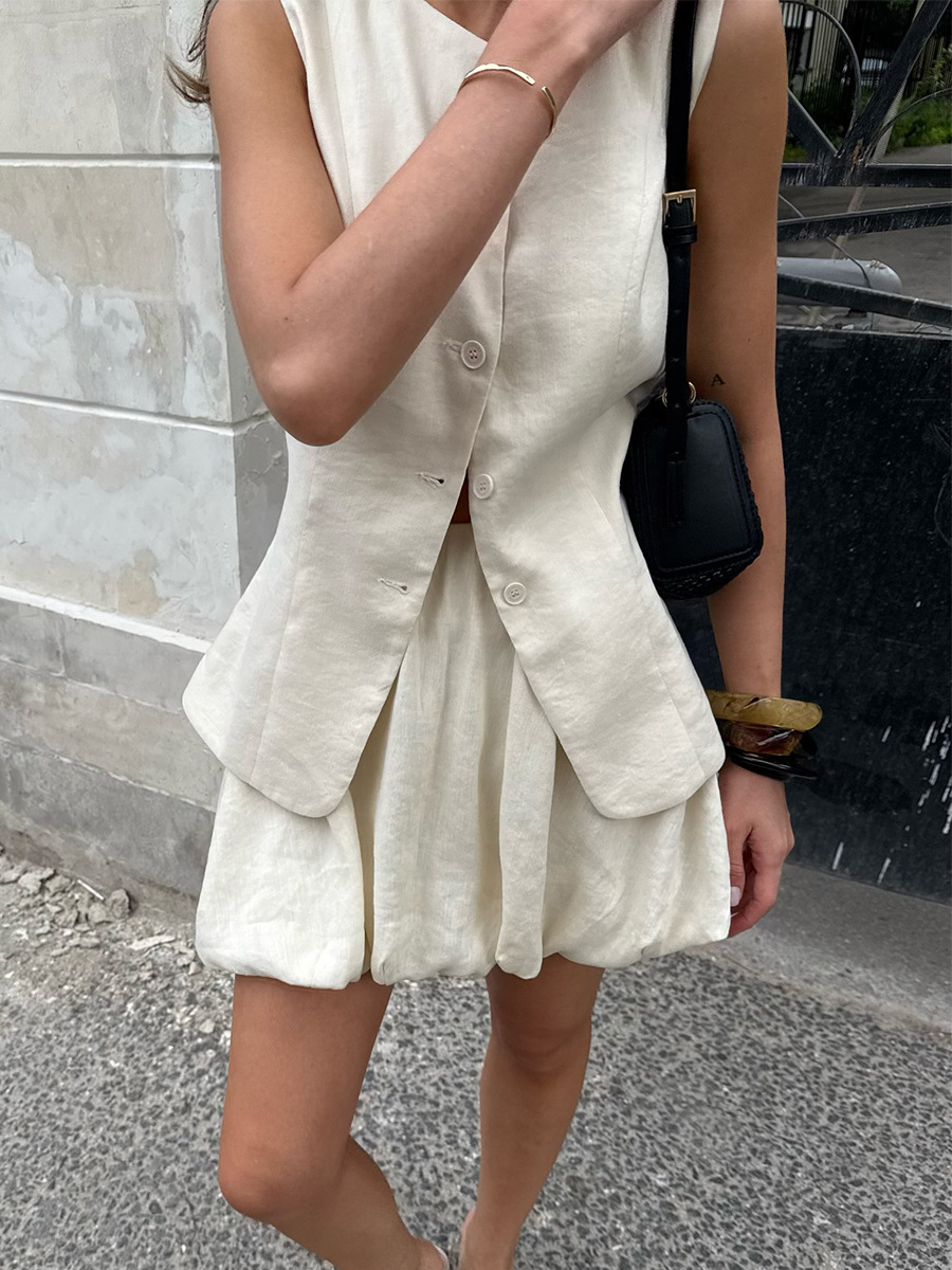 AliExpress Bornladies Cotton Chic Casual Vest Mini Skirt Set Women's Fashion Commuter Sleeveless Tank Top Loose Shorts Suits Summer New, view 3