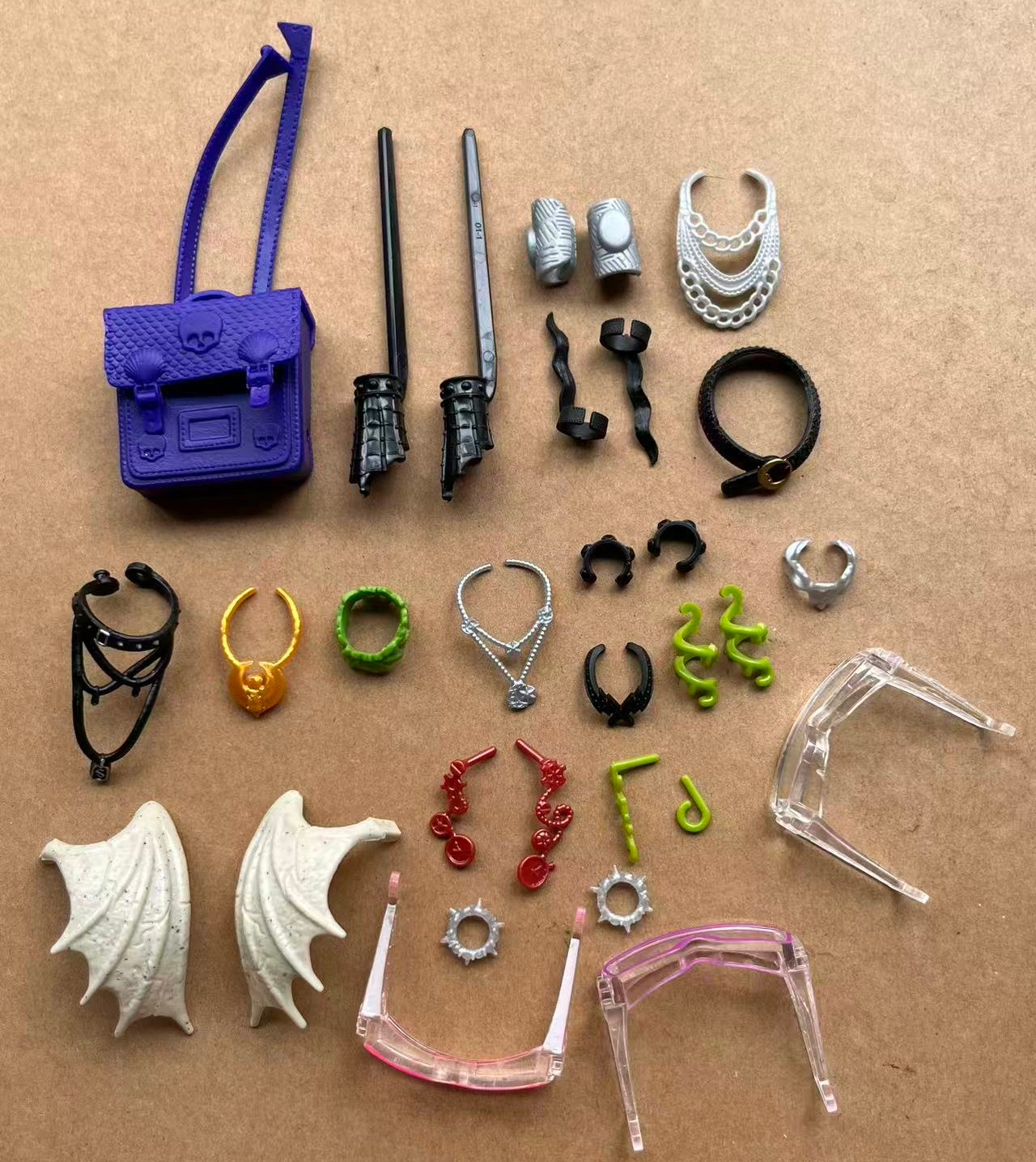 AliExpress Colorful Doll Decorations 1/6 Slim Doll Accessory Parts Earrings Necklace Waistband Glasses Skirt Hats for Collective Dolls