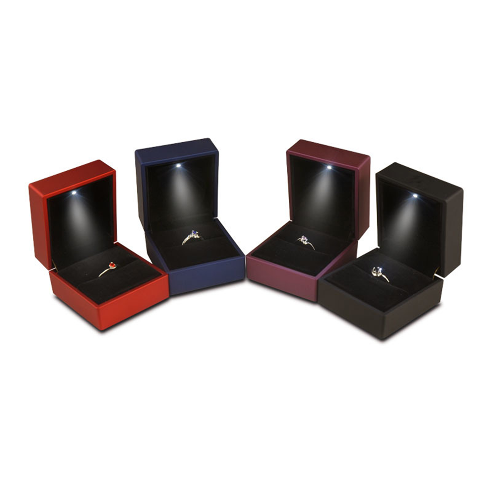 AliExpress LED-Lit Jewelry Display Box, view 5