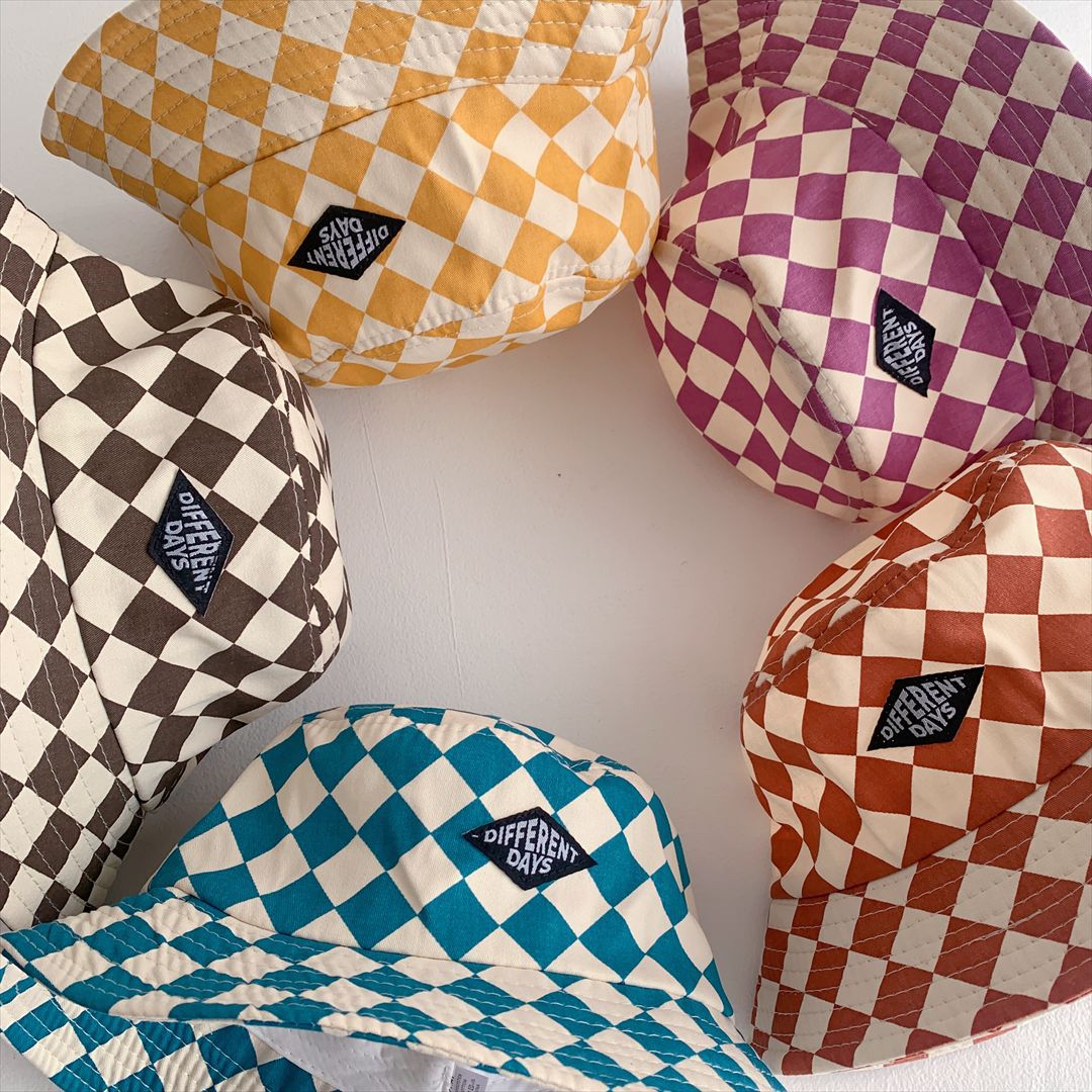 AliExpress Fashionable Checkerboard Pattern Kids Bucket Hat Cute Plaid Baby Boys Girls Sun Hat Soft Kids Chilren Fisherman Panama Caps, view 2