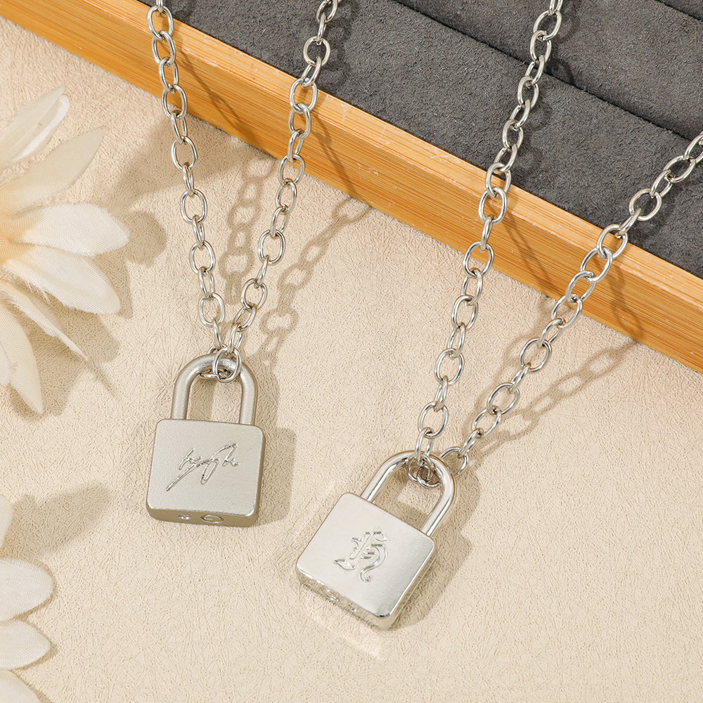 AliExpress Fashionable Creative Hyunjin Lock Necklace Same As Huang Xuanchen's Style New Punk Necklace Men Women Fans Gifts, view 4