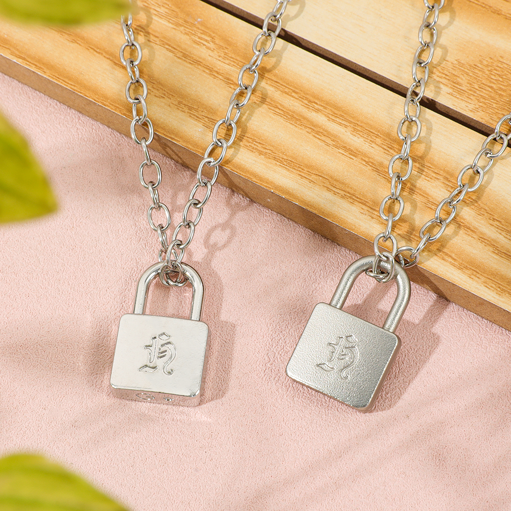 AliExpress Fashionable Creative Hyunjin Lock Necklace Same As Huang Xuanchen's Style New Punk Necklace Men Women Fans Gifts, view 3