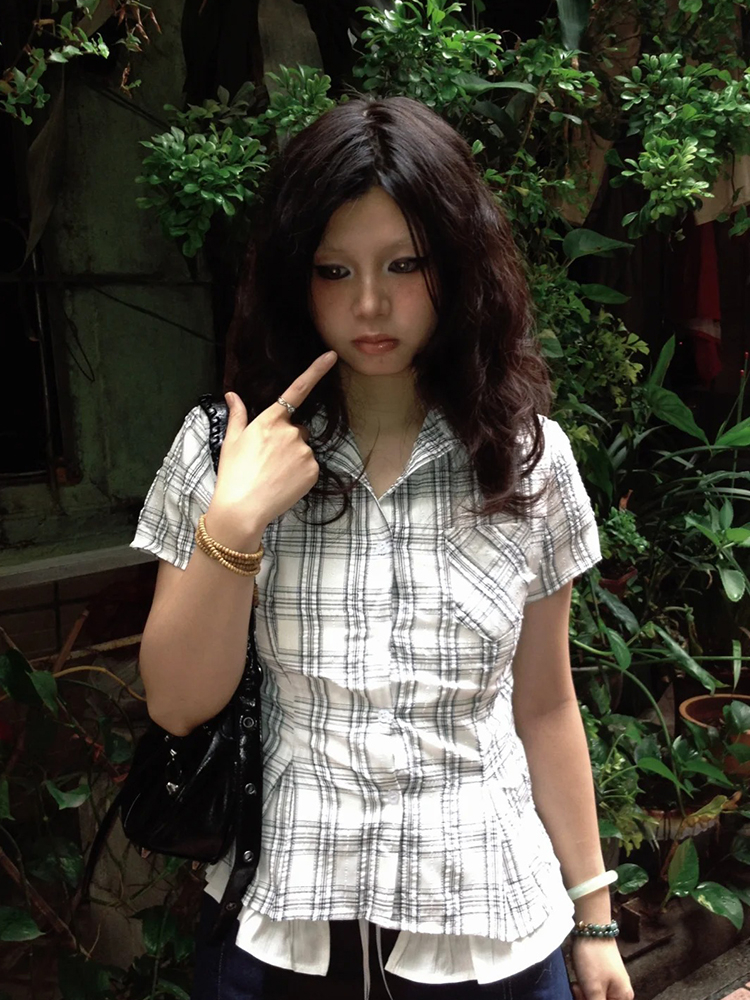 AliExpress Genayooa Y2k Japanese Shirt Women Slim Short Sleeve Plaid Tee Tops American Retro Vintage Blouse And Shirt Streetwear Casual Top, view 3
