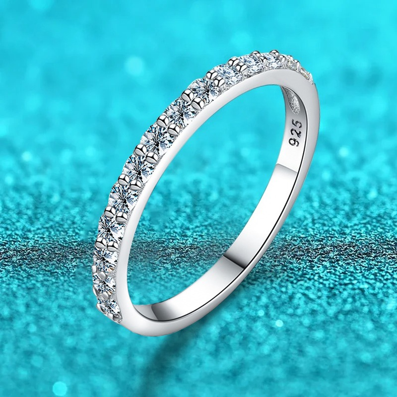 AliExpress GRA-Tested Moissanite Crown Ring in 925 Silver