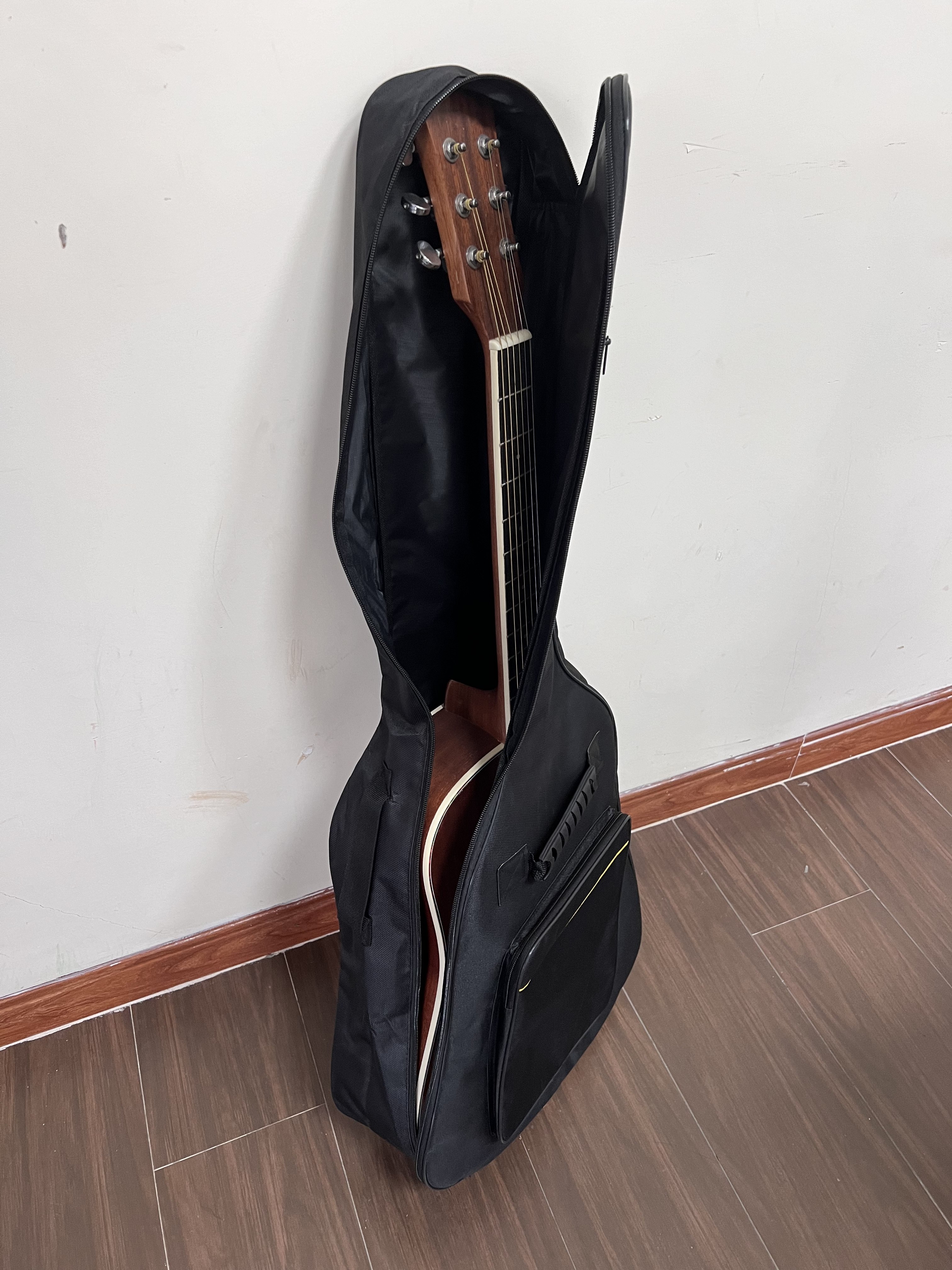 AliExpress Guitar Gig Bag Water Resistant with 0.25 Inch Sponge Padding Dual Adjustable Shoulder Strap Guitar Case, view 2