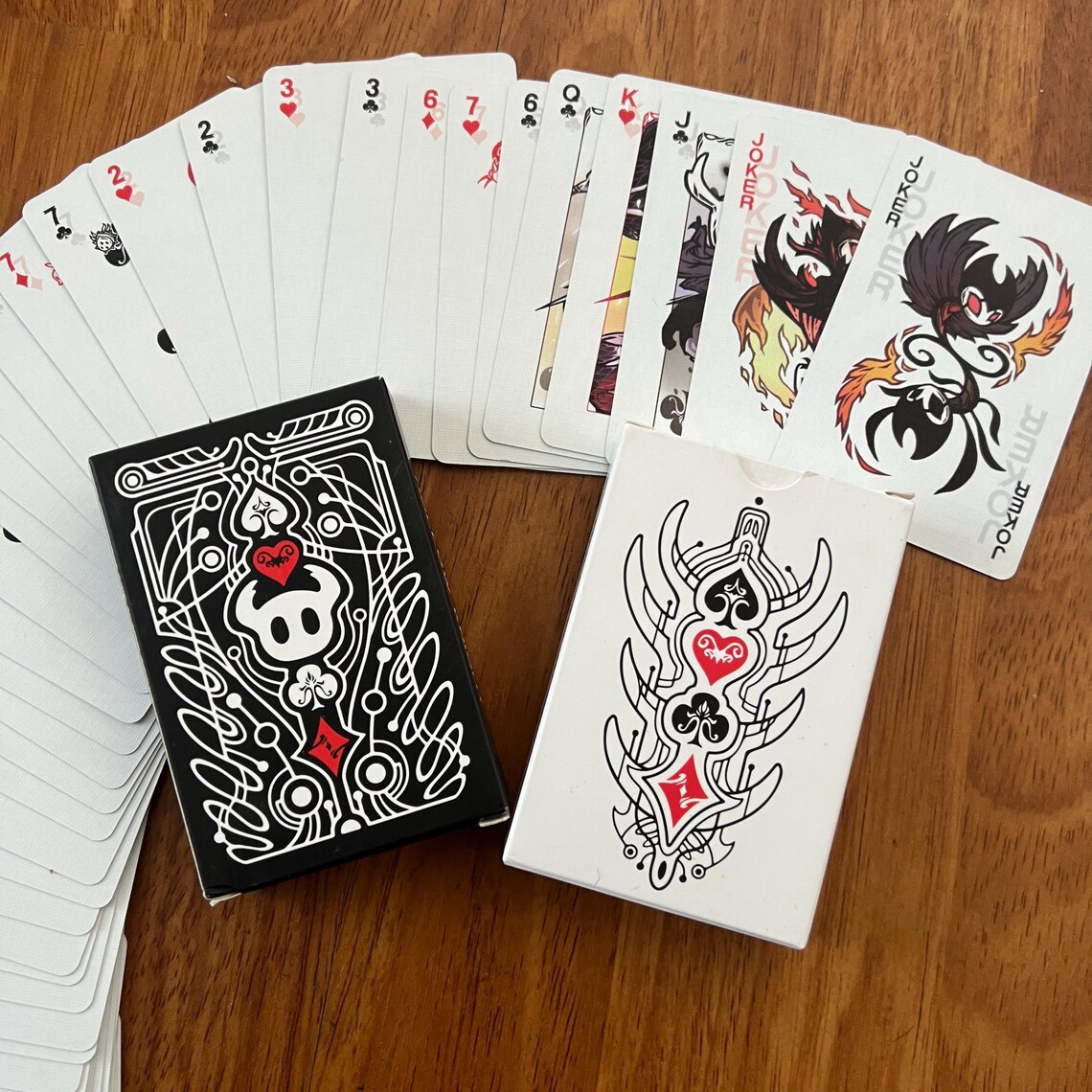 AliExpress Hollow Knight Poker Card Set - Portable Black White Playing Cards Creative Gift