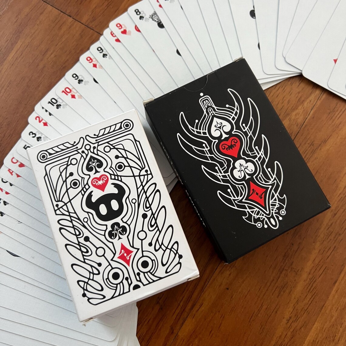 AliExpress Hollow Knight Poker Card Set - Portable Black White Playing Cards Creative Gift, view 4