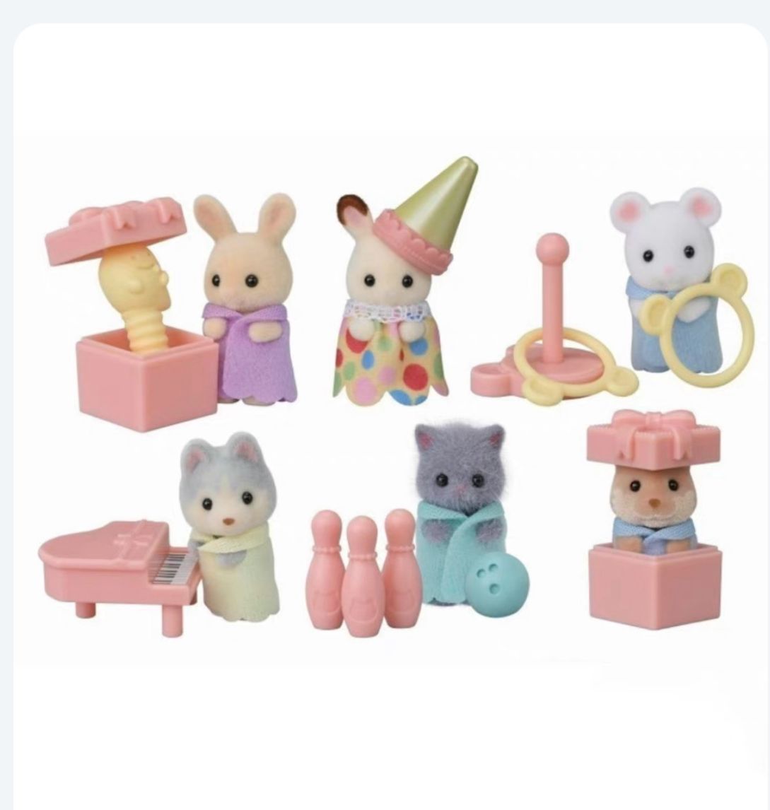 AliExpress in stock Sylvanian Families Toys Girl Toy Kitchens Mini Baby Party Blind Bags Dolls for Girls Miniature Food Children's Kitchen