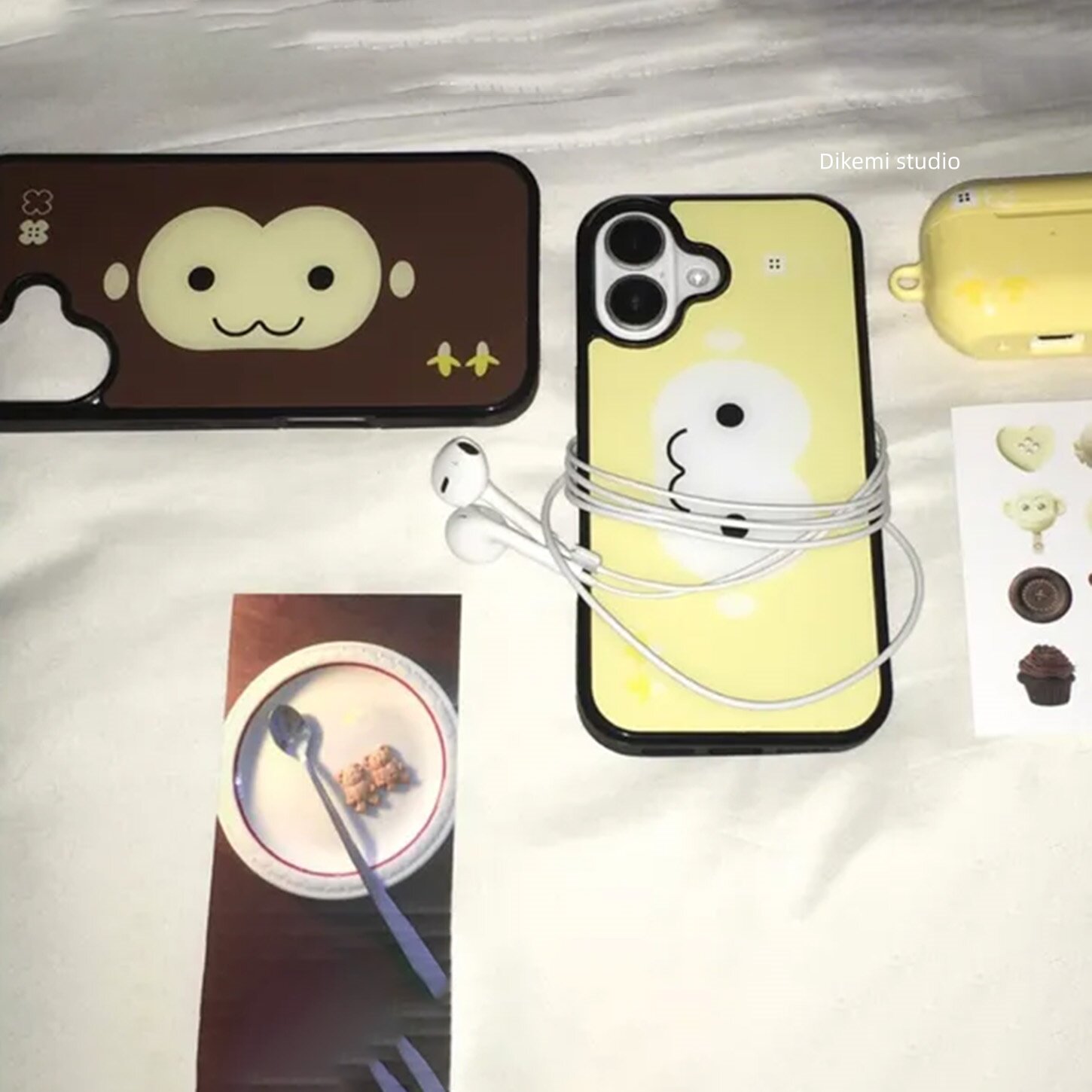AliExpress Brown and Yellow Monkey Face Silicone Phone Case, view 6