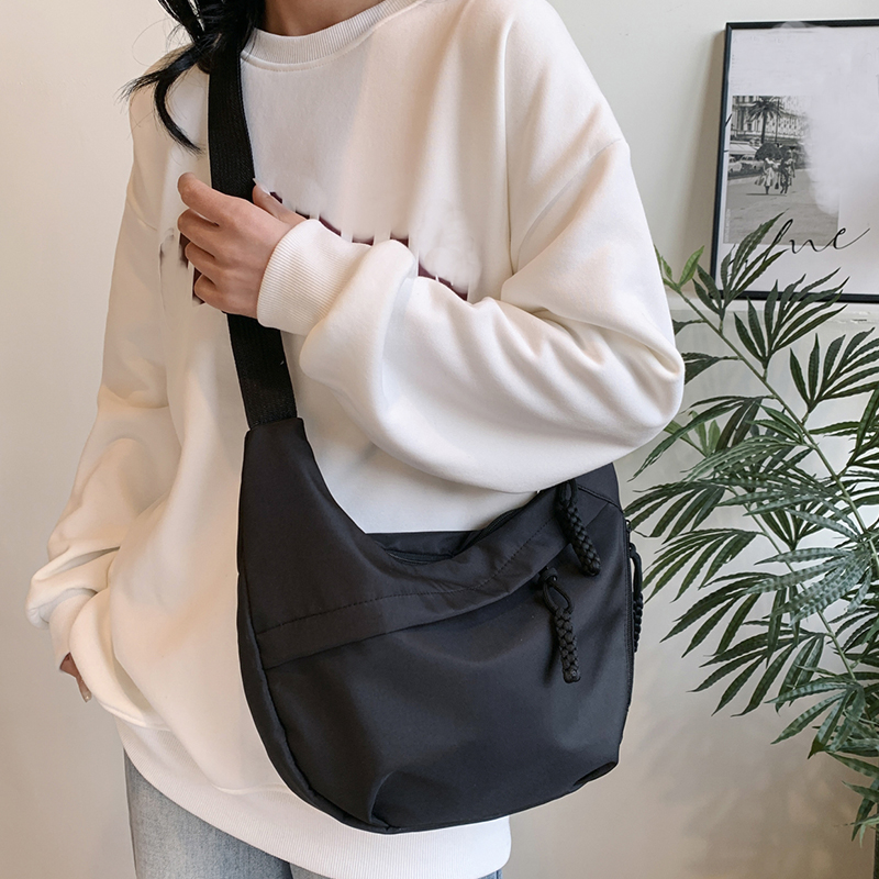AliExpress Lady's Cross-Body Phone Bag, Mini Street-Style Small Cross-Body Bag, Lightweight and Casual Shoulder Bag, Shell Bag, Trendy, view 4