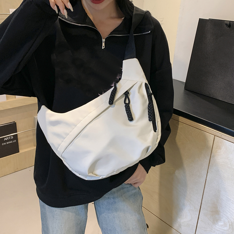 AliExpress Lady's Cross-Body Phone Bag, Mini Street-Style Small Cross-Body Bag, Lightweight and Casual Shoulder Bag, Shell Bag, Trendy, view 5