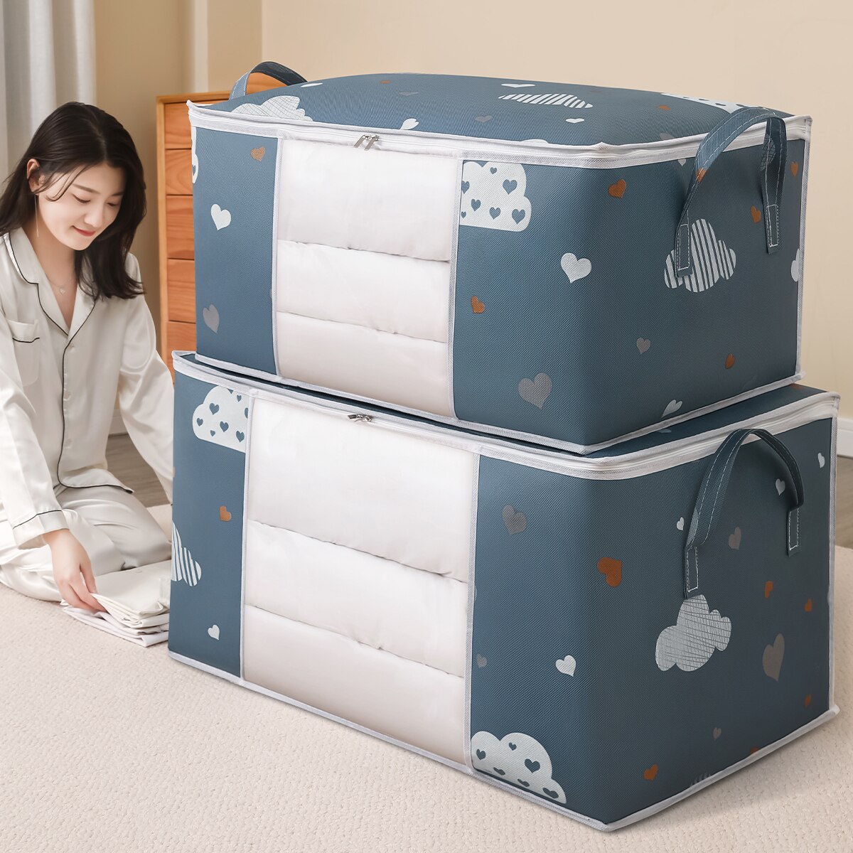 AliExpress Large Foldable Clothes and Bedding Storage Bag