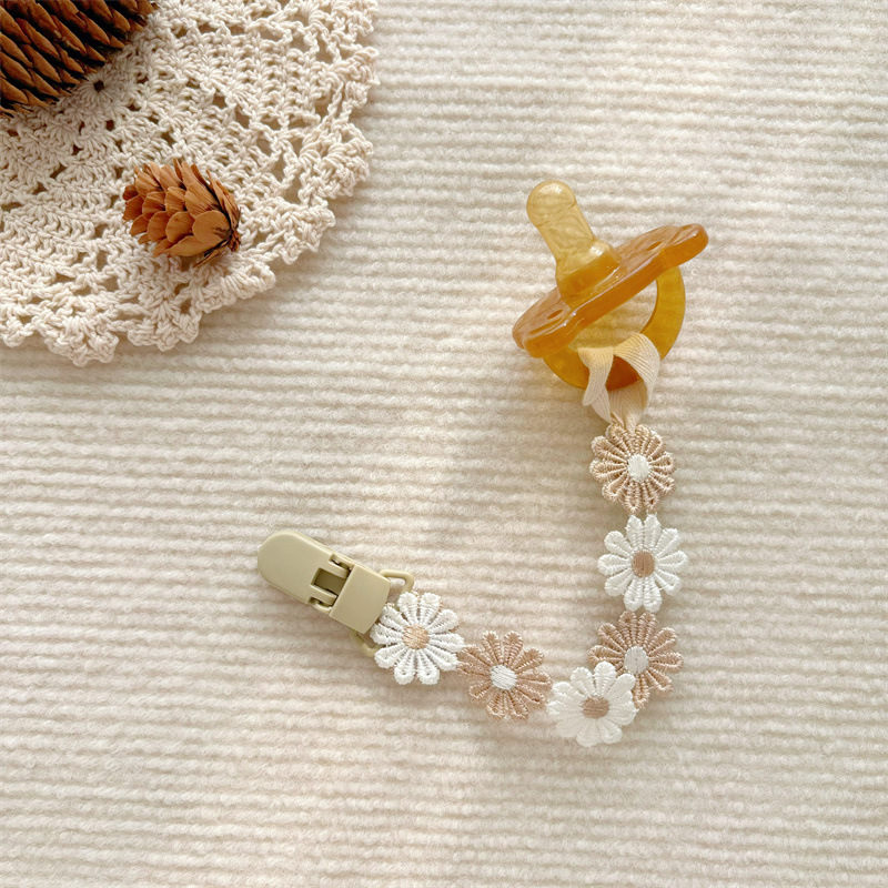 AliExpress Little Daisy Baby Pacifier Clips Pacifier Chain Nipple Bracket Holder for Nipples Toddler Girl Baby Shower Gift Baby Accessories, view 3