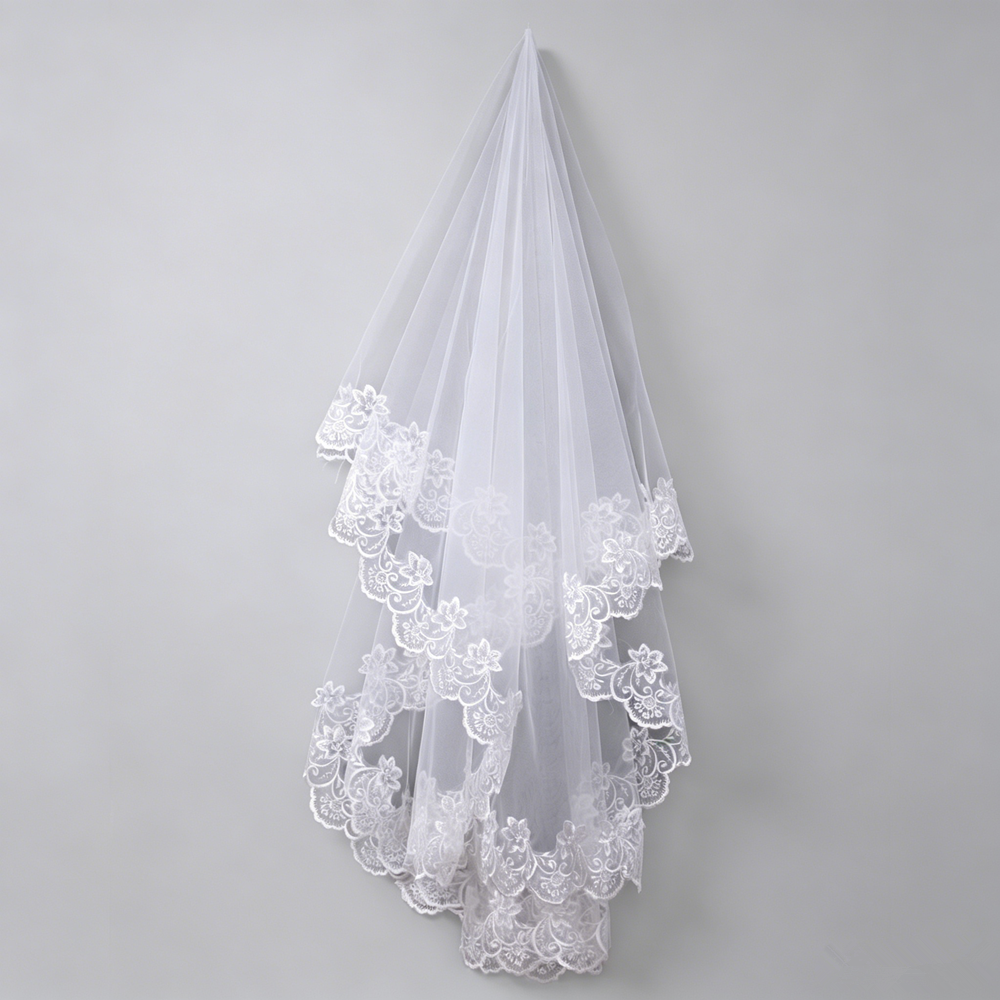 AliExpress Long White Wedding Veil Elegant Floral Lace Edge Bridal Veils White Wedding Veil Bridal Hair Accessory for Bride Wedding Party, view 5