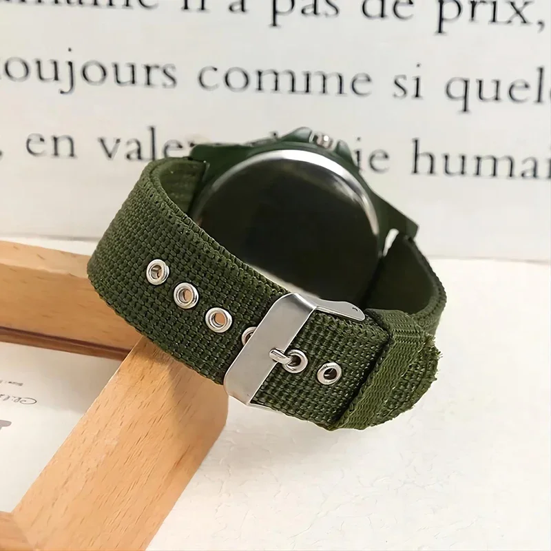 AliExpress Men's Hand-Wind Luminous Alloy Dress Watch, view 5
